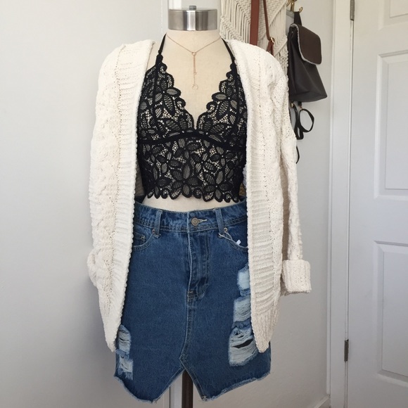 ❗️One Left Small❗️NWT Black Lace Bralette - Picture 5 of 5